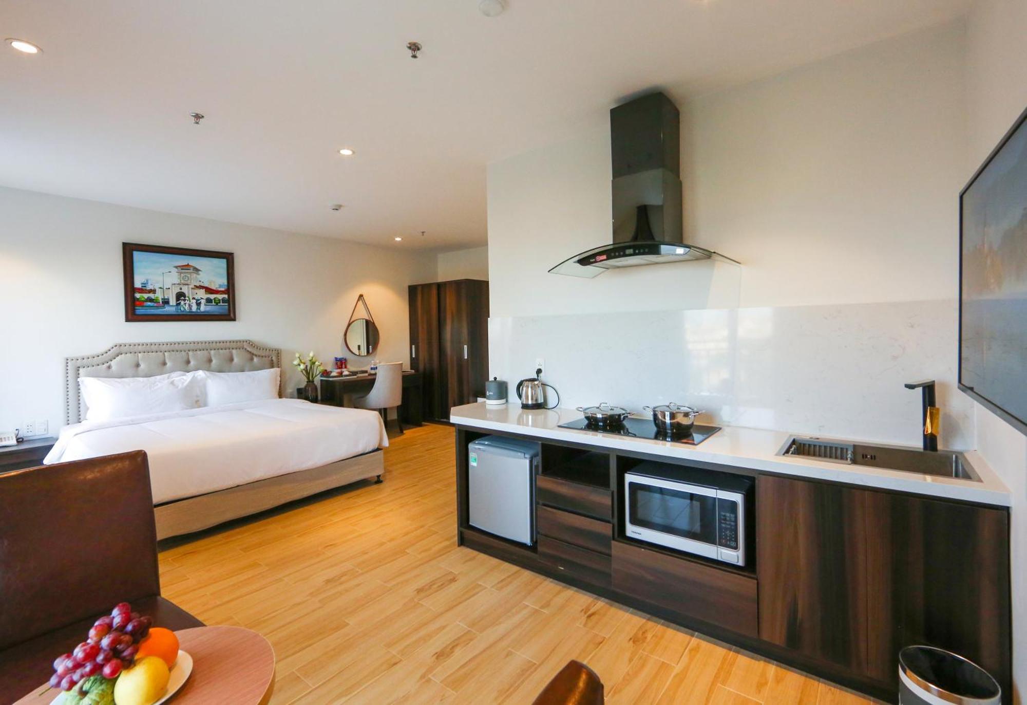 Rhm Luxury And