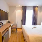 Rhm Luxury Hotel And Suite